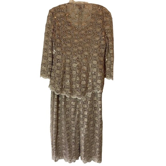 R & M Richards Beige Sequin Lace Dress & Jacket Set Size 6 - Picture 2 of 16